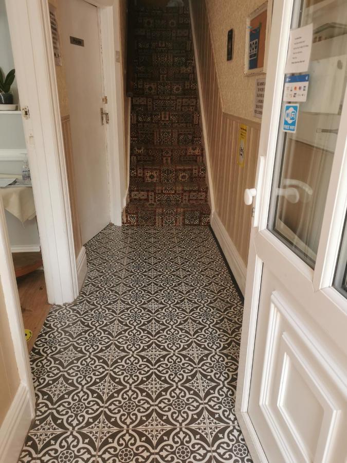 Leeds House Guest House Бридлингтън Екстериор снимка