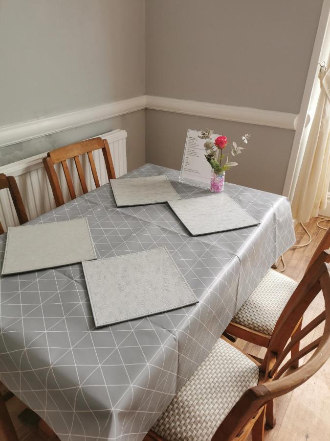 Leeds House Guest House Бридлингтън Екстериор снимка