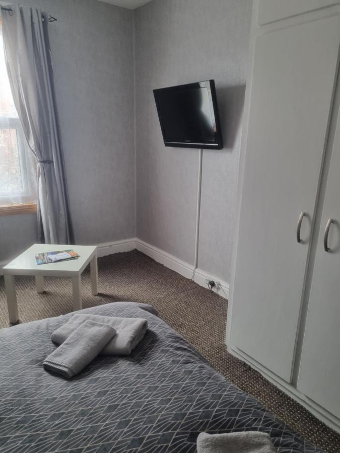 Leeds House Guest House Бридлингтън Екстериор снимка