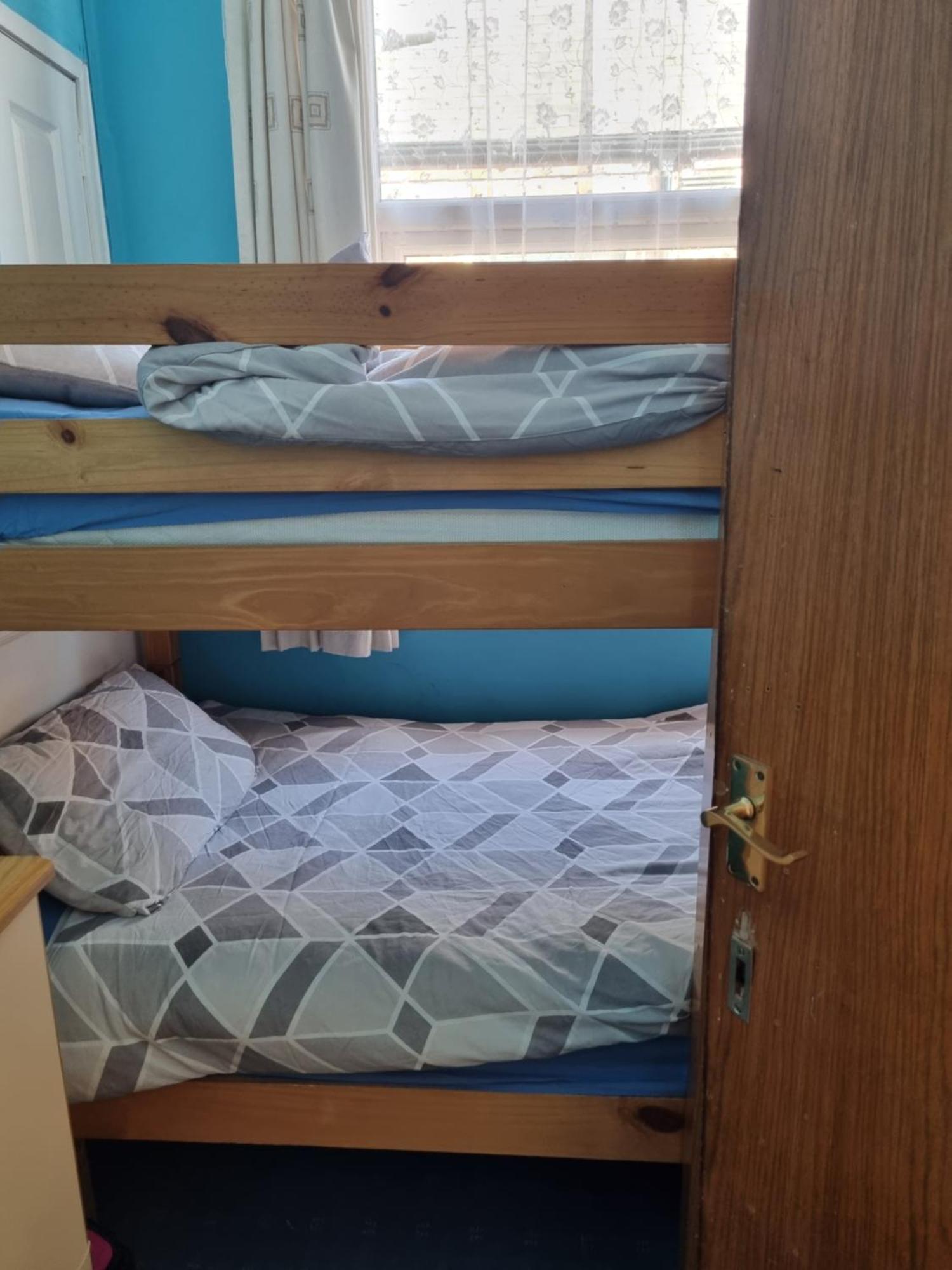 Leeds House Guest House Бридлингтън Екстериор снимка
