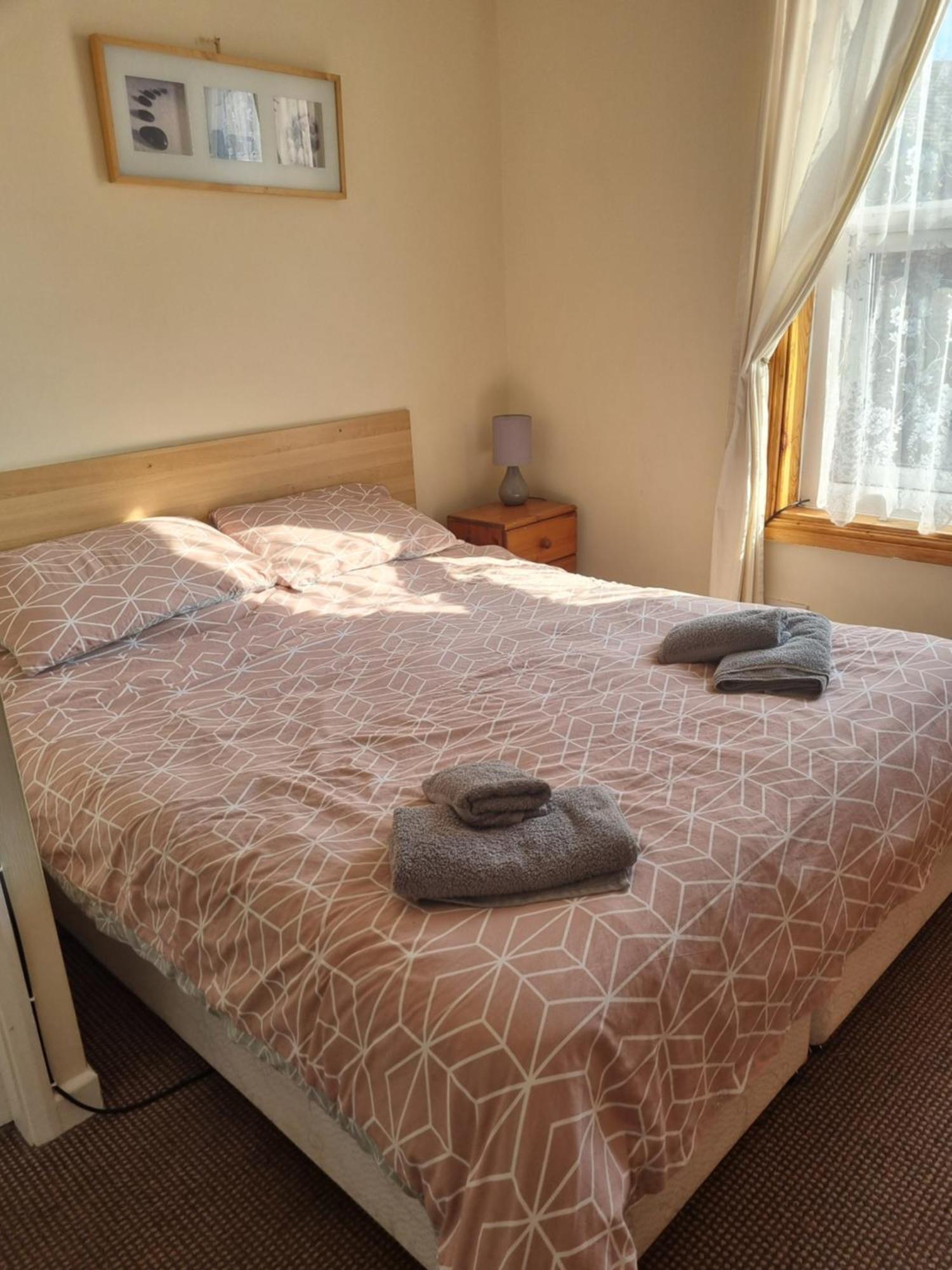 Leeds House Guest House Бридлингтън Екстериор снимка